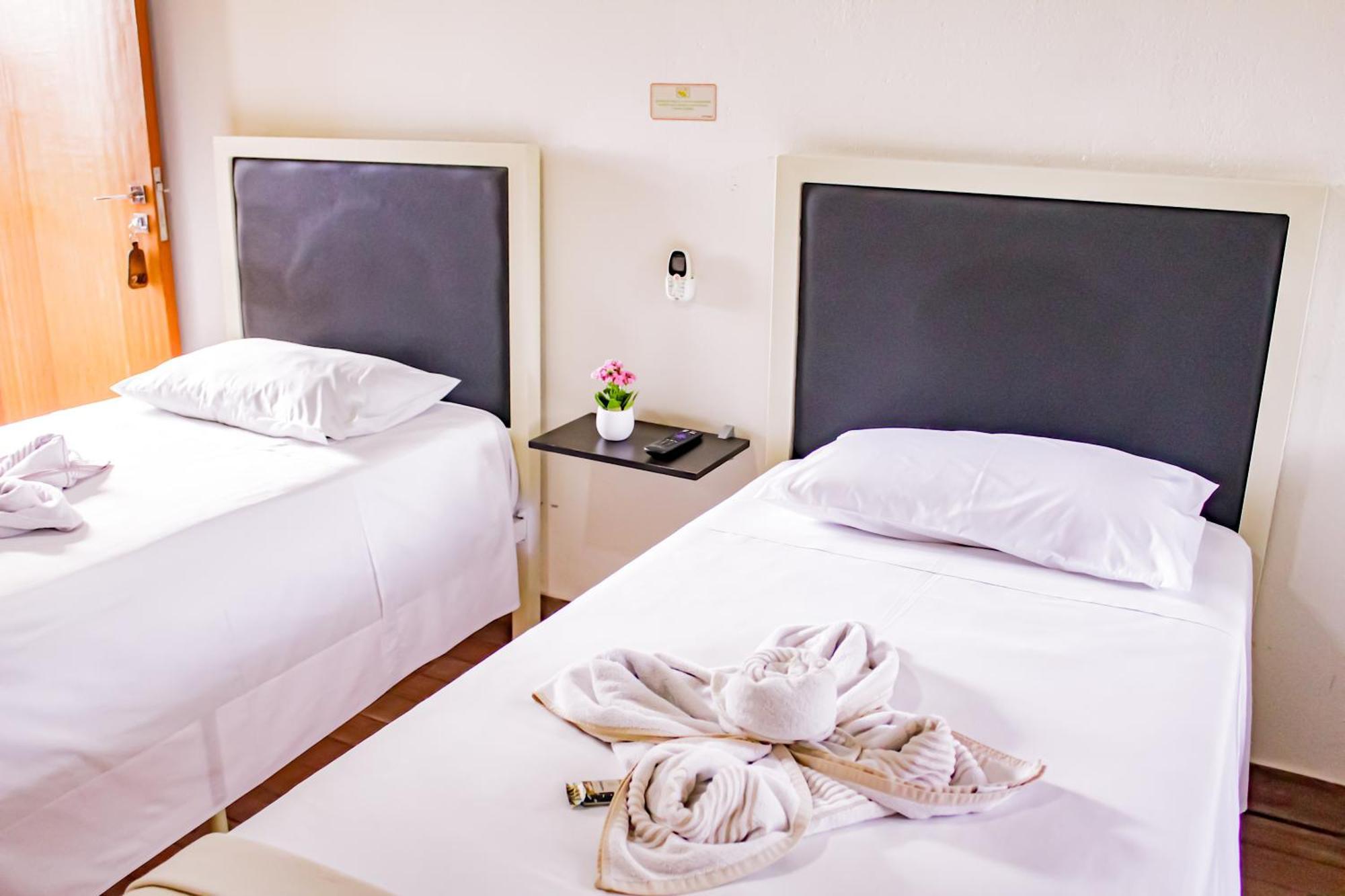 Hotel Primavera Betim Eksteriør billede
